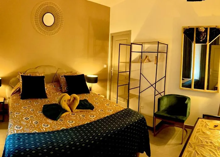 La Corsa Familiale Deluxe Panzió 3*